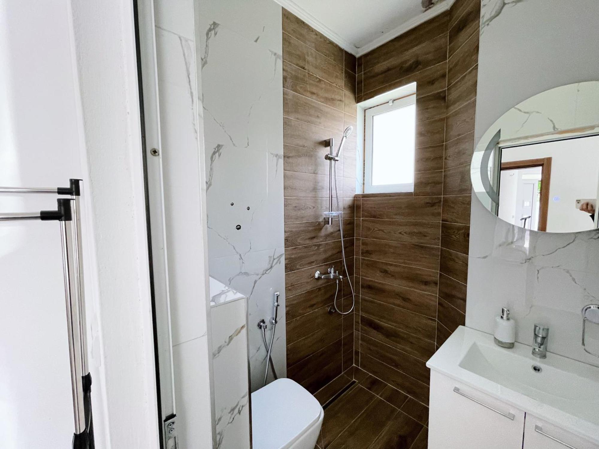 Guest House Koliqi - Hotel & Apartments Улцинь Екстер'єр фото
